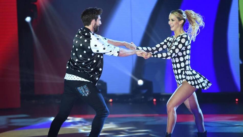 Bailando 2017 - Flor Vigna y Gonzalo Gerber - Cumbia Pop - ShowMatch - Ideas del Sur