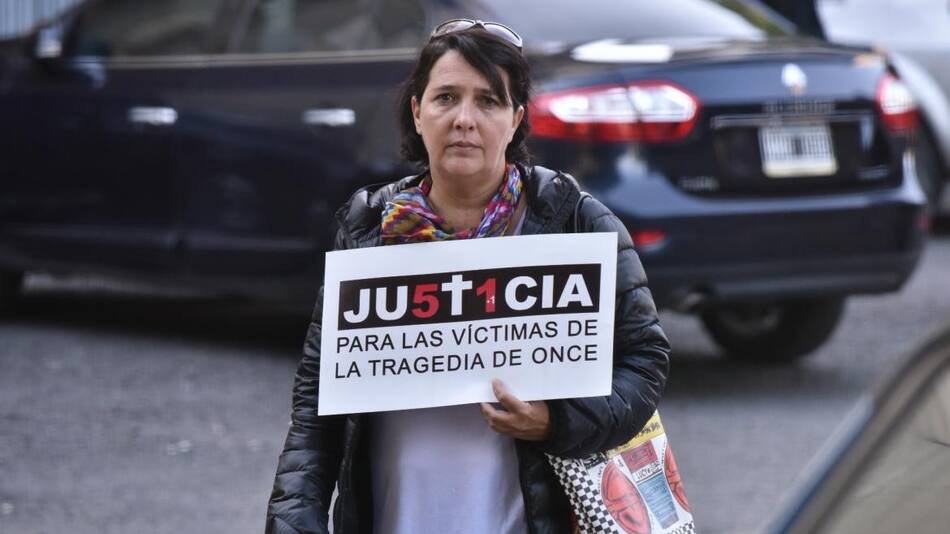 María Luján Rey - Paro