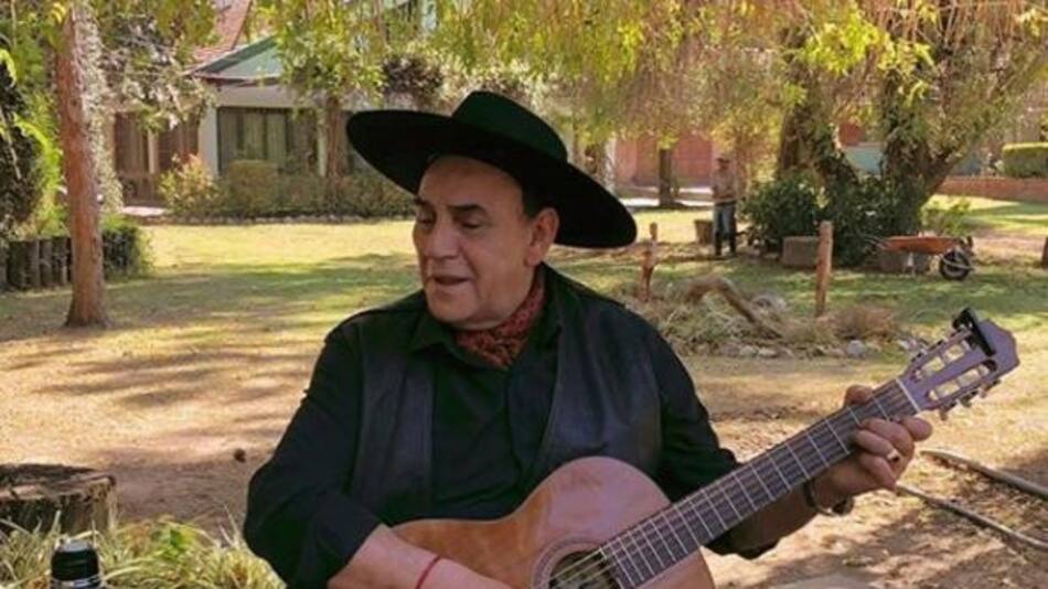 Chaqueño Palavecino, cantante, música, Foto Instagram