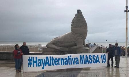 Massa impulsa su campaña con la consigna