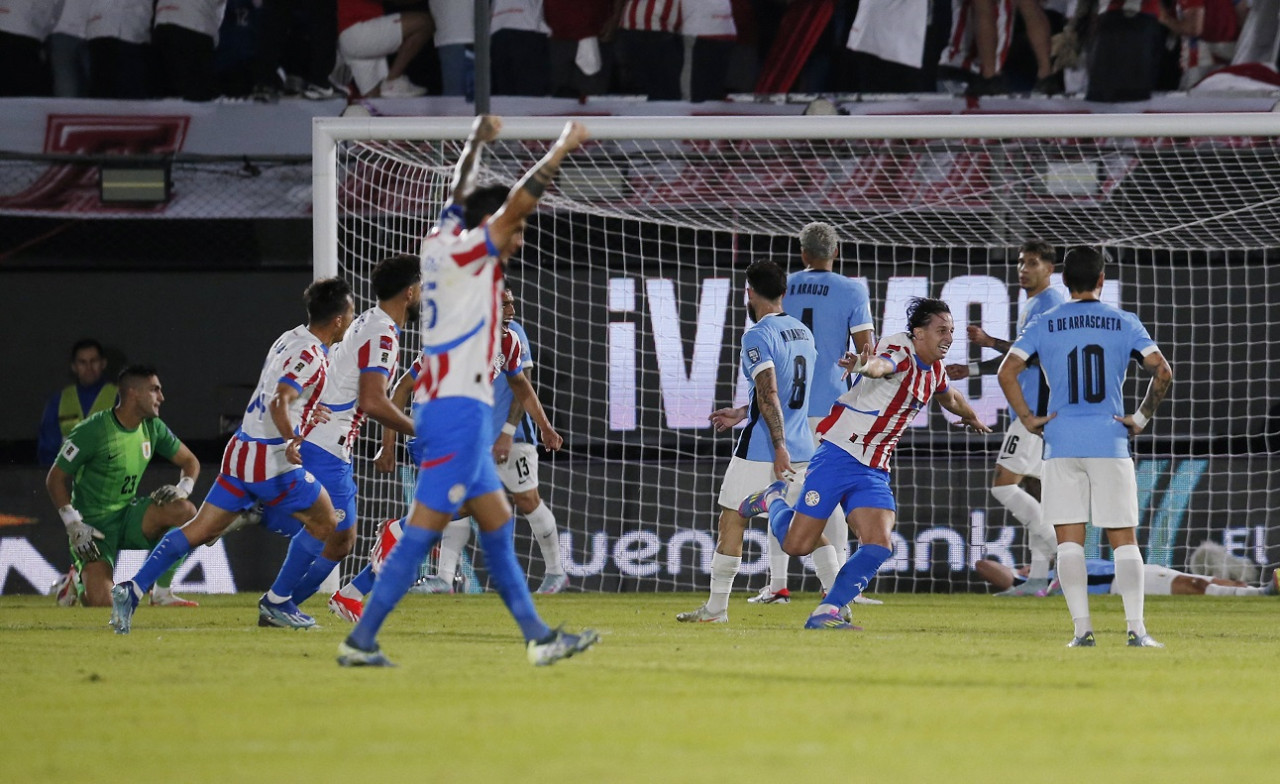 Paraguay vs Uruguay, por las Eliminatorias. Foto: Reuters