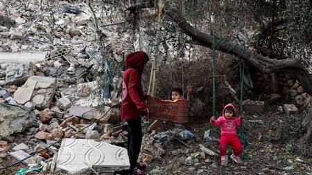Bombardeos sobre El Líbano. Foto: REUTERS.