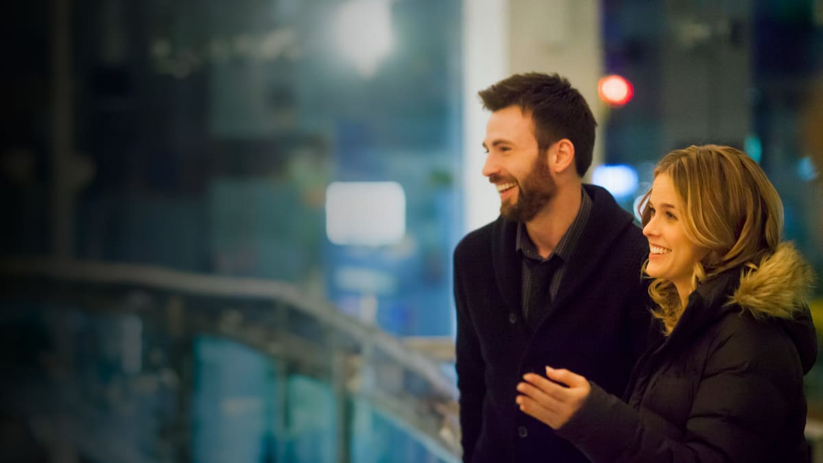 Un drama romántico que llega al corazón: la película de Chris Evans que emociona, dura 90 minutos y está en Prime Video