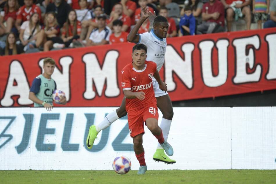 Nicolás Vallejo; Independiente vs. Ciudad de Bolívar; Copa Argentina. Foto: Télam.
