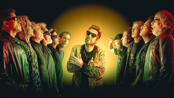 Los Auténticos Decadentes presentan "Jurabas Tú" junto a Los Palmeras