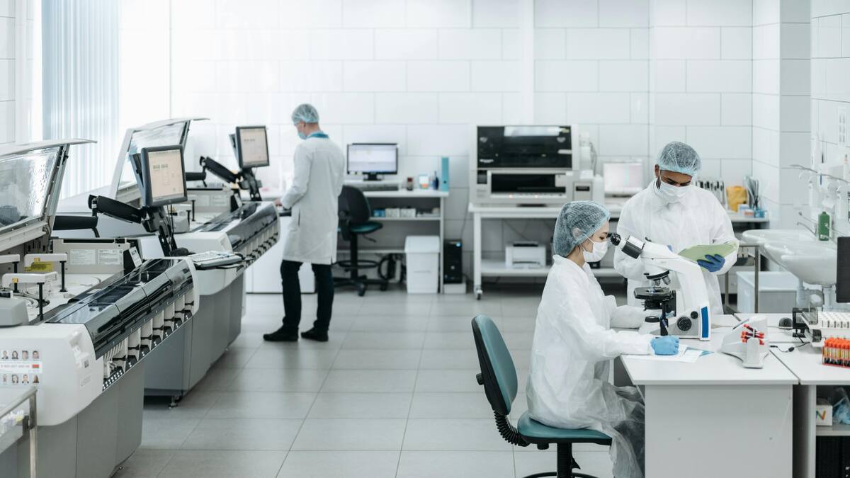 Ciencia, medicina, médicos, cáncer. Fuente: Pexels