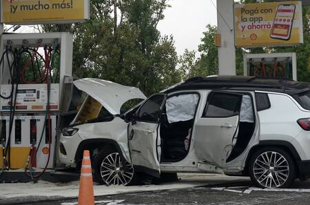 Choque de Tiago Palacios. Foto: NA.