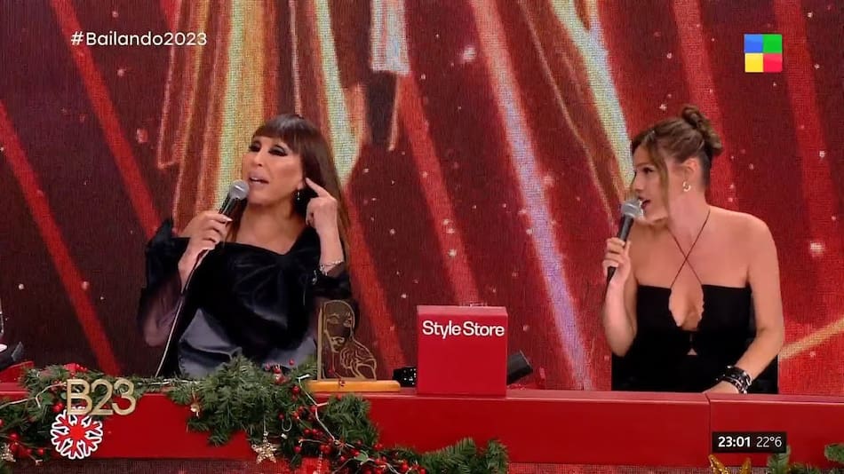 El enfrentamiento entre Pampita y Moria Casán. Foto: América TV.