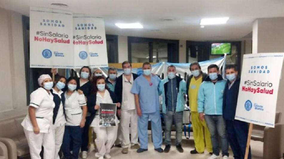 El gremio de enfermeras y camilleros aceptó cobrar el incremento en 4 cuotas.