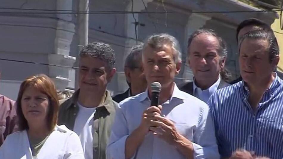 Mauricio Macri, NA