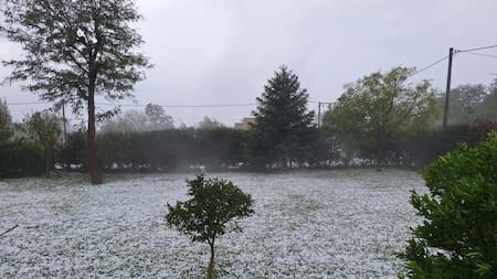 Fuerte granizo en Buenos Aires. Foto: redes sociales.