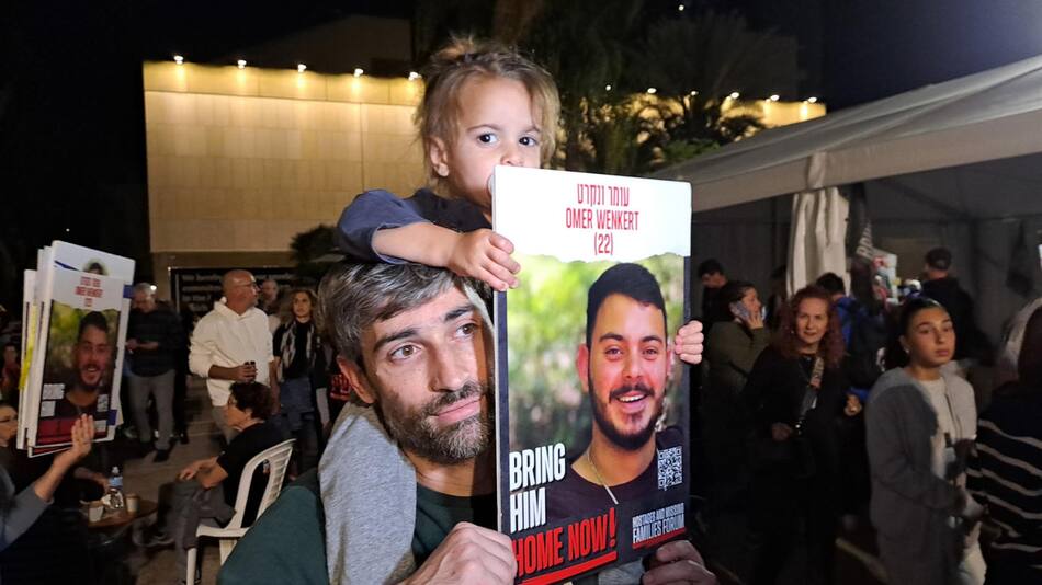 Marcha para pedir la liberación de rehenes en Gaza. Foto:  EFE