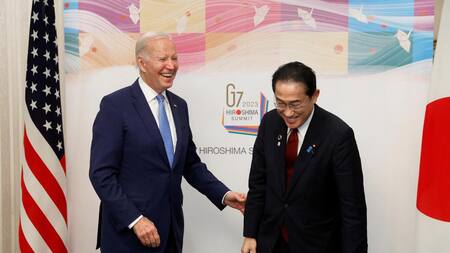 Joe Biden y Fumio Kishida, G7 en Hiroshima, Foto Reuters