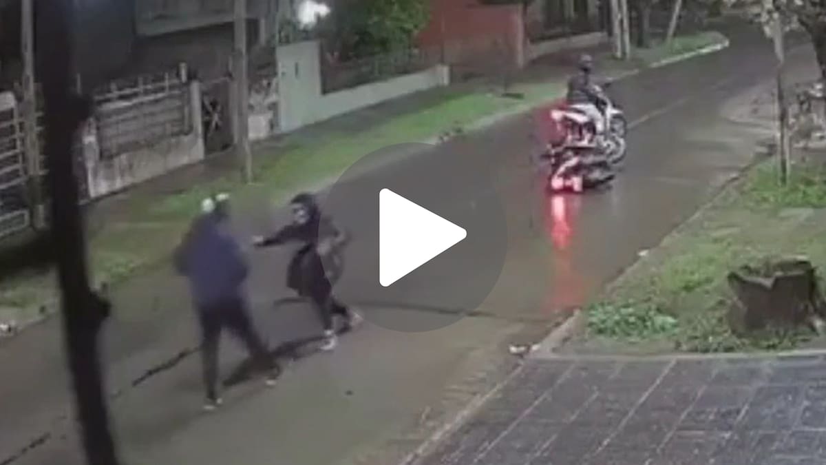 Brutal asesinato de un cabo de la Policía Federal: motochoros lo mataron para robarle la moto