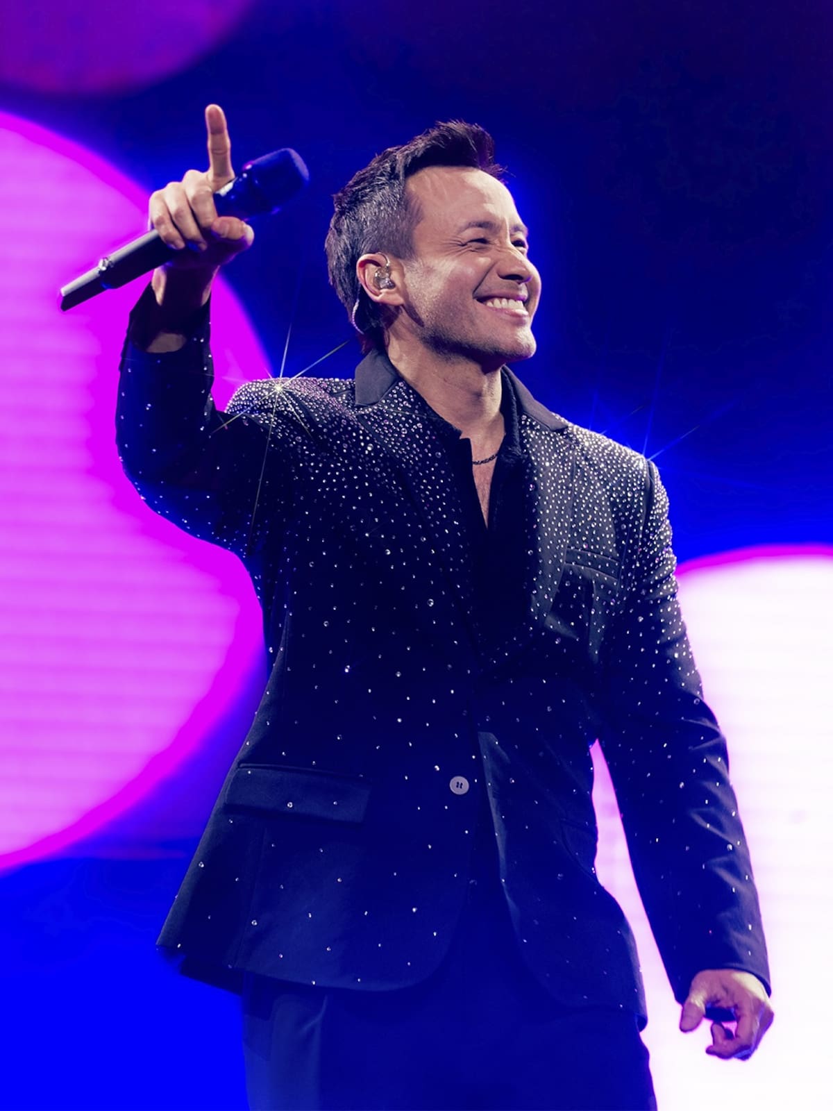 Luciano Pereyra, cantante