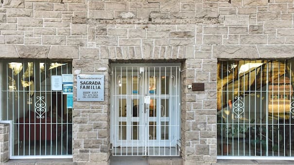 Trágico incendio en un geriátrico de Mar del Plata: murieron cuatro mujeres y hay varios heridos