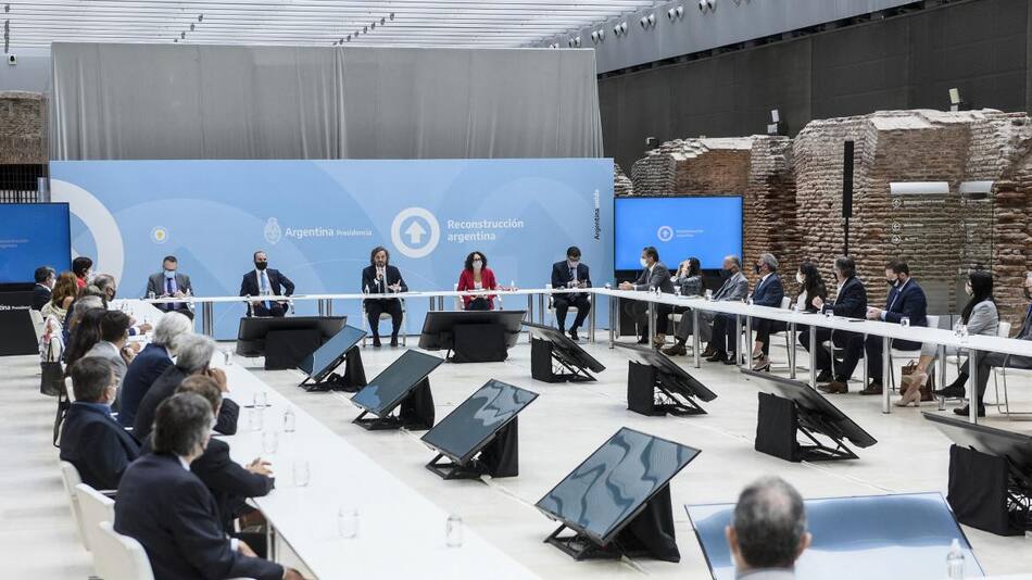 Reunión entre el Gobierno y empresarios, AGENCIA NA