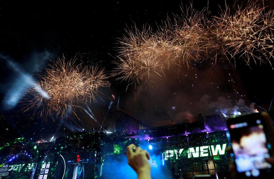 Año nuevo Tailandia - Retuers