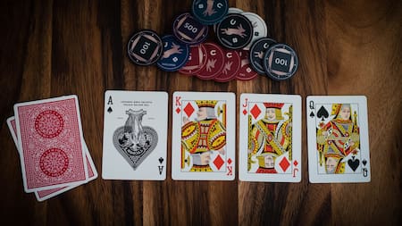 Descubre cómo jugar de forma gratuita en GGPoker. Foto: Unsplash.