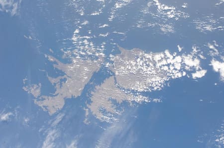 10 de Junio Día de la Afirmación de los Derechos Argentinos sobre las Islas Malvinas y otras efemérides del día