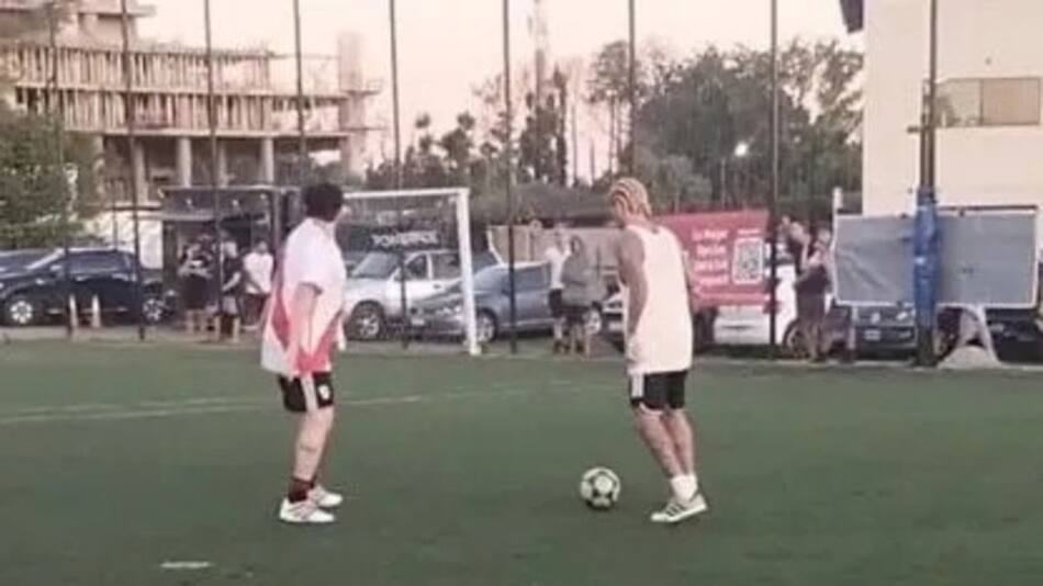 Picado de Rodrigo De Paul con amigos en Nordelta. Foto: Captura de video.