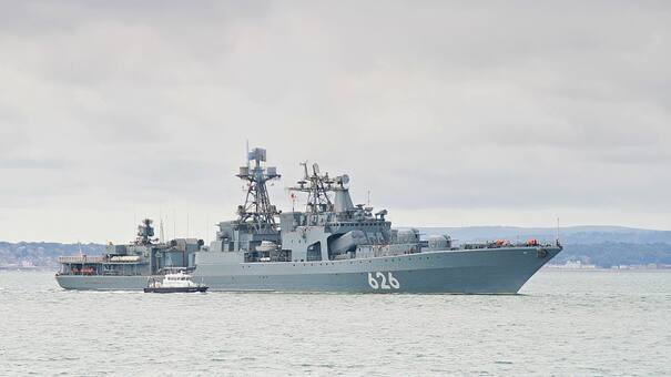 Europa en alerta: la flota rusa del Norte ensayó un ataque con misiles contra objetivos a 350 kilómetros