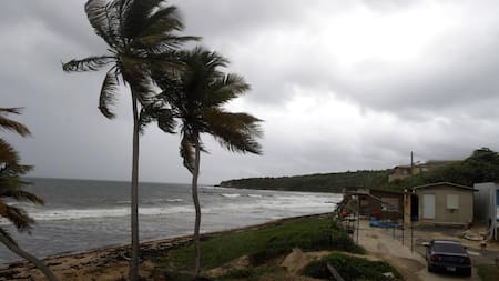 Alerta por onda tropical con potencial de desarrollo en Puerto Rico e Islas Vírgenes. Foto: EFE.