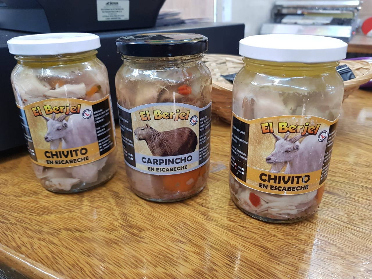 Clausuran local por vender carne de carpincho. Fuente: X @MPFCABA