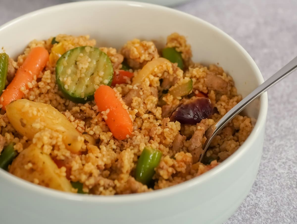 Cuscús, plato típico de Marruecos.