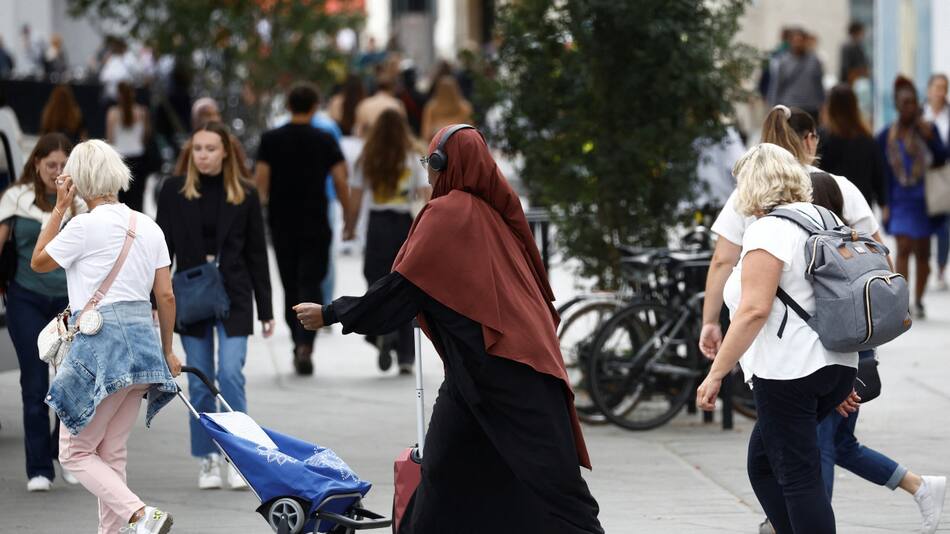 Abayas, vestimenta islámica. Foto: Reuters