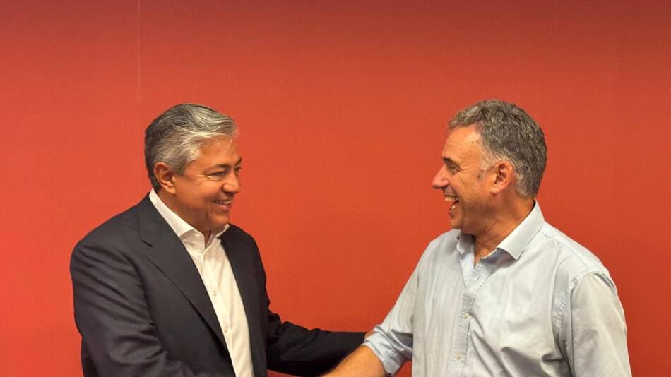 Yamandú Orsi y Rolando Figueroa. Fuente: X /Rolo_Rigueroa.