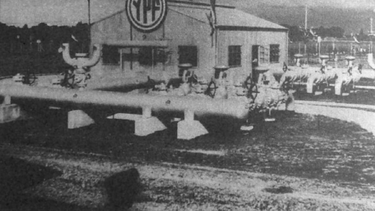 El 3 de junio de 1922 nació Yacimientos Petrolíferos Fiscales (YPF)