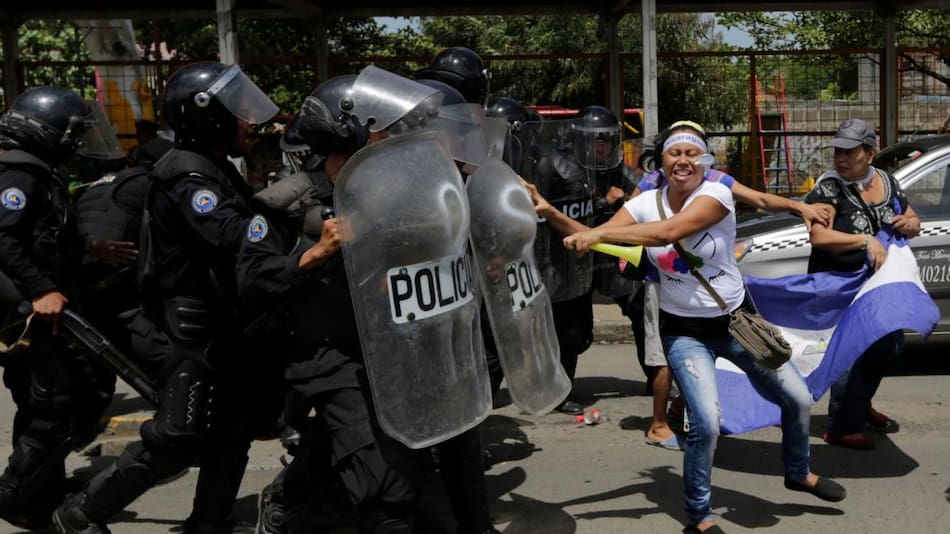 Represión en Nicaragüa. Foto: Reuters.