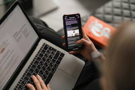 Celular. Foto Unsplash.