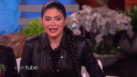 Kylie Jenner regaló 200 mil dólares a una fan para que siga estudiando