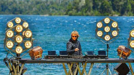 Hernán Cattaneo musicalizó el eclipse total de sol