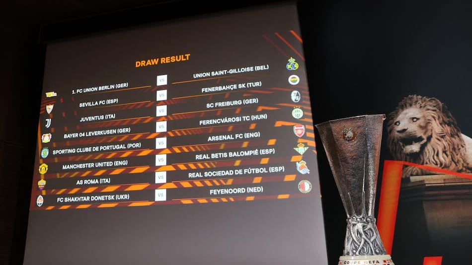 Sorteo de los octavos de final de la Europa League. Foto: REUTERS.