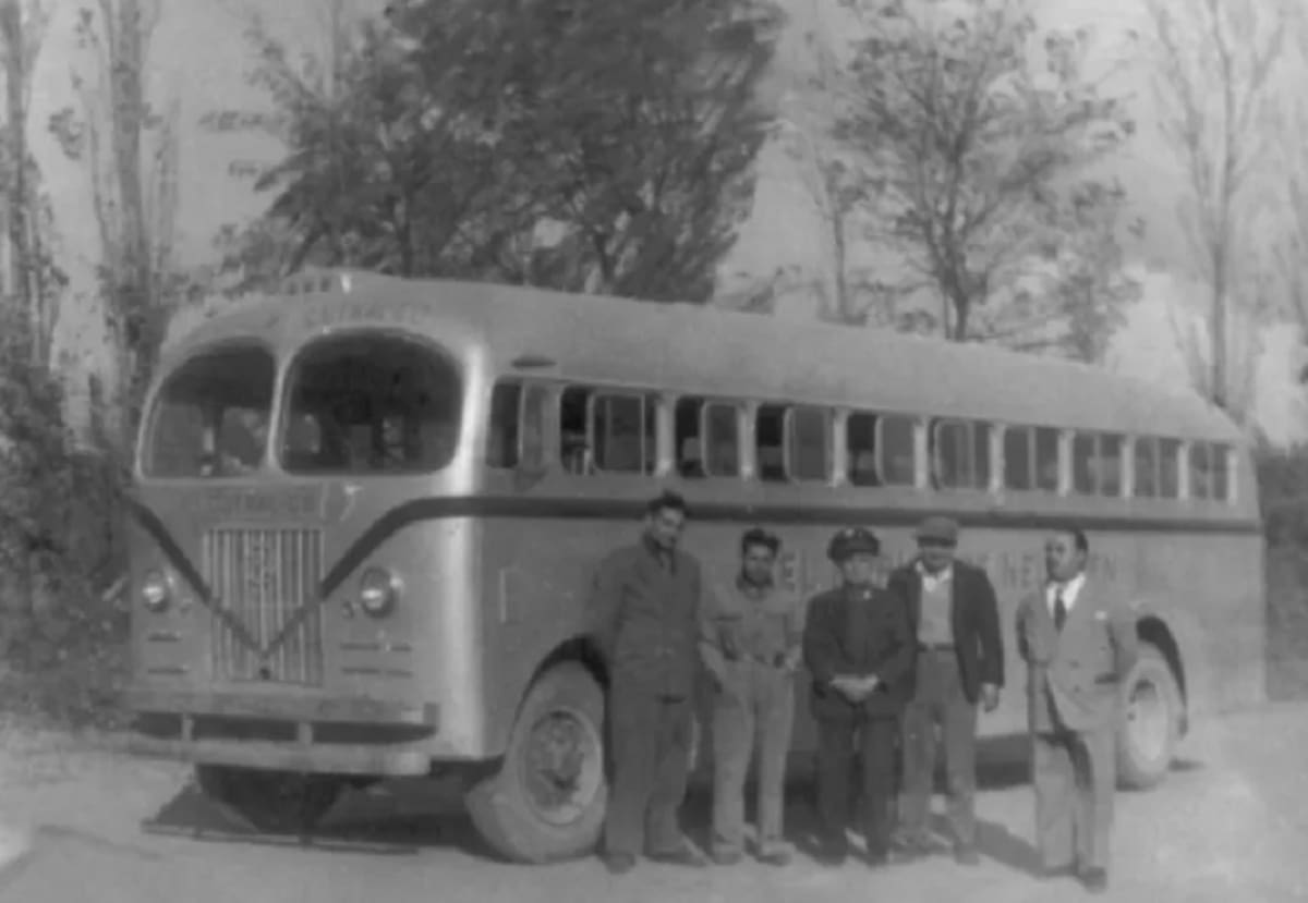 El primer colectivo
