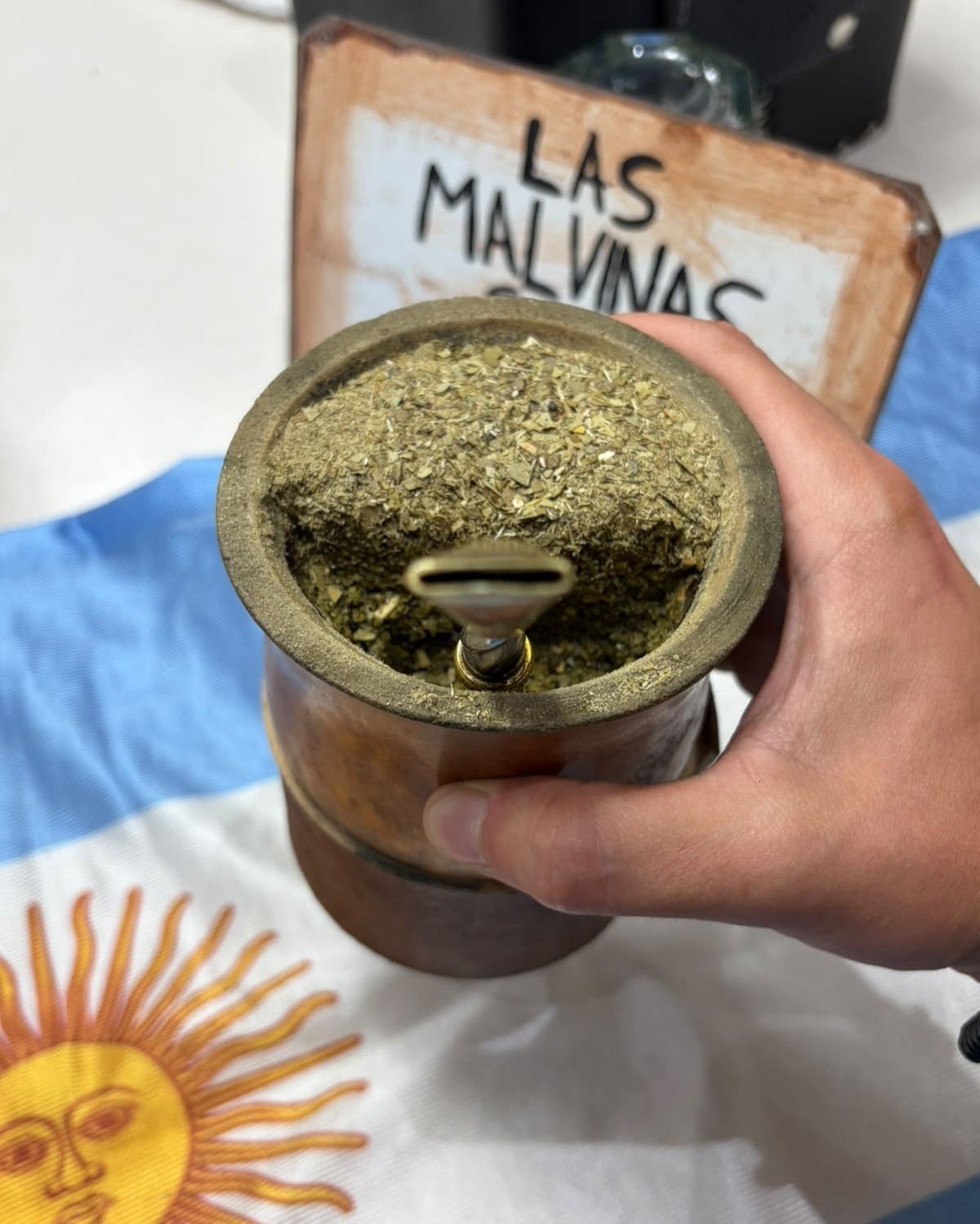 Puerto Matero: mates inspirados en las Islas Malvinas y sus veteranos.