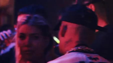 L-Gante en su videoclip junto a Wanda Nara. Foto: captura de video