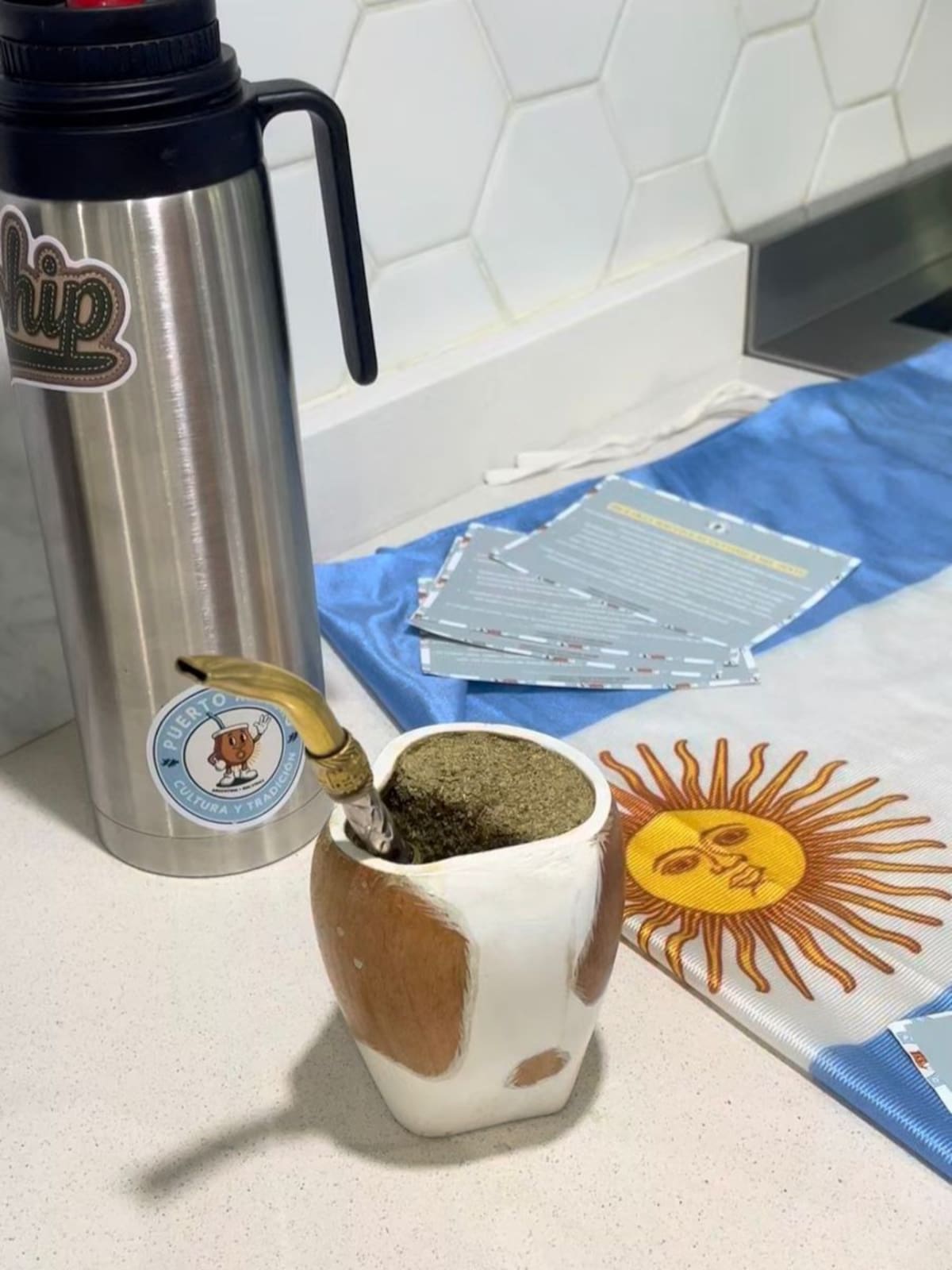Puerto Matero: mates inspirados en las Islas Malvinas y sus veteranos.