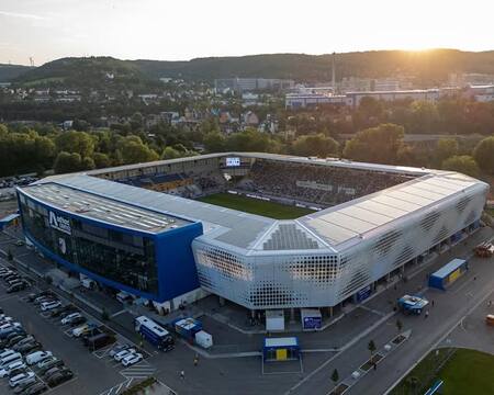 El Ernst Abbe Sportfield fue elegido como mejor estadio del mundo. Foto: Instagram @eas.jena