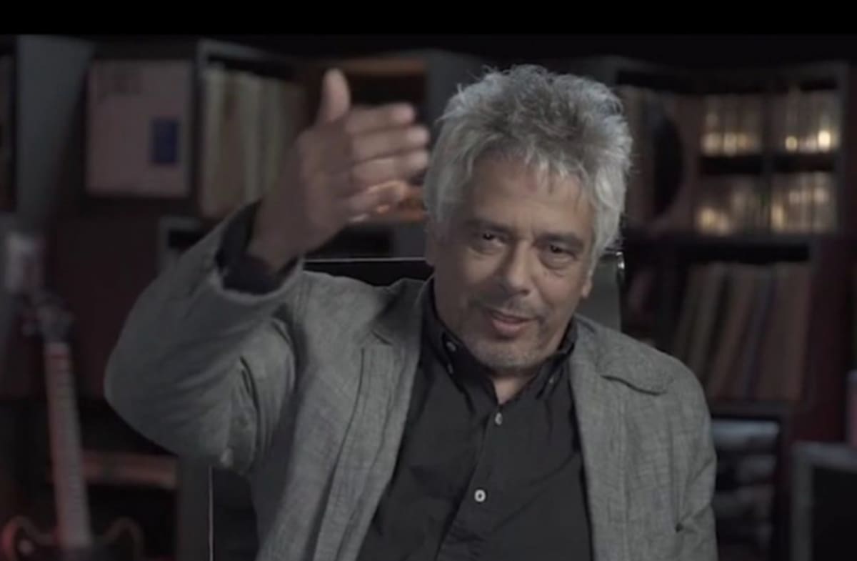 Asalto a Bobby Flores