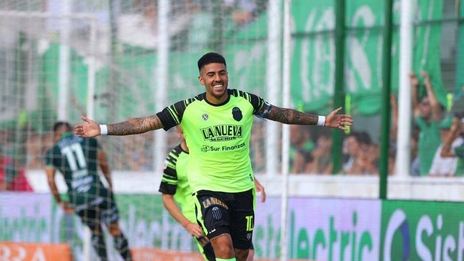 Sarmiento vs Barracas, fútbol argentino. Foto: NA