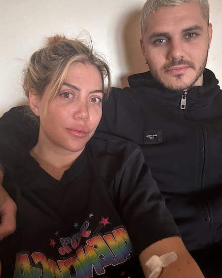 Wanda Nara y Mauro Icardi durante la internación de la modelo. Foto: Instagram.