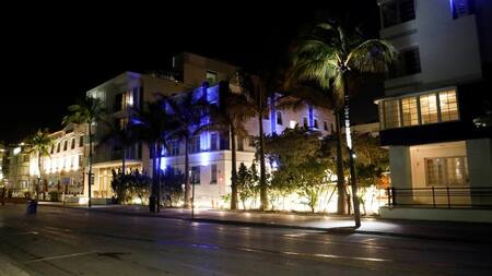 Toque de queda en Miami, Reuters.