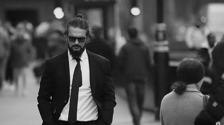 Ricardo Arjona da a conocer su nuevo tema: "Penthouse"