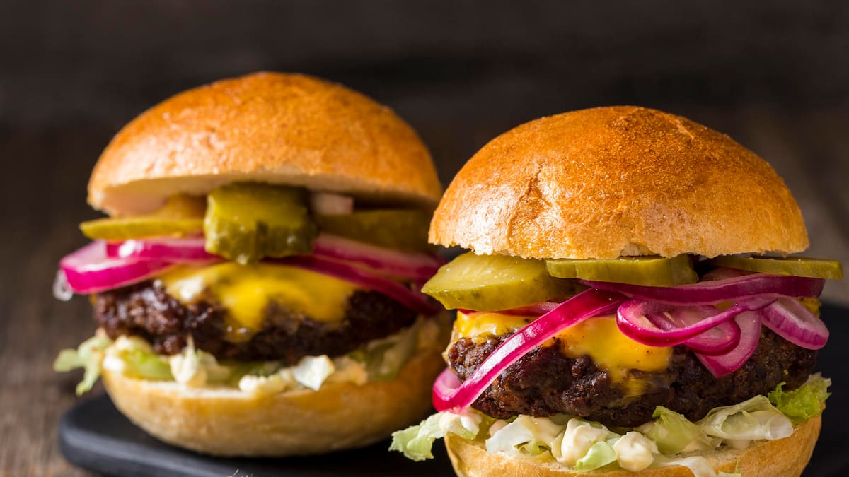 Hamburguesas caseras según Paulina Cocina.