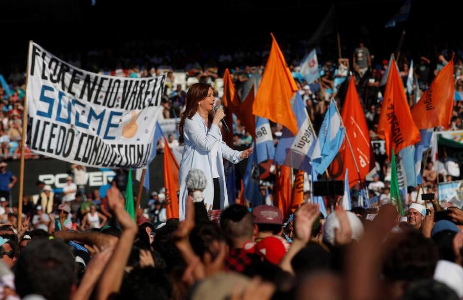 Cristina en Avellaneda cierre de campaña - REUTERS -