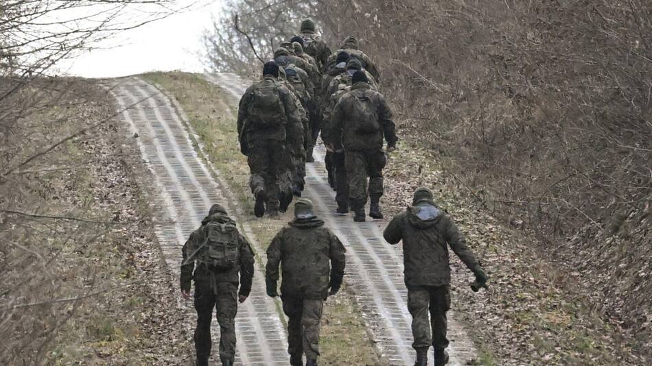 Polonia asegura que el misil que voló sobre su espacio aéreo era ruso. Foto: EFE.